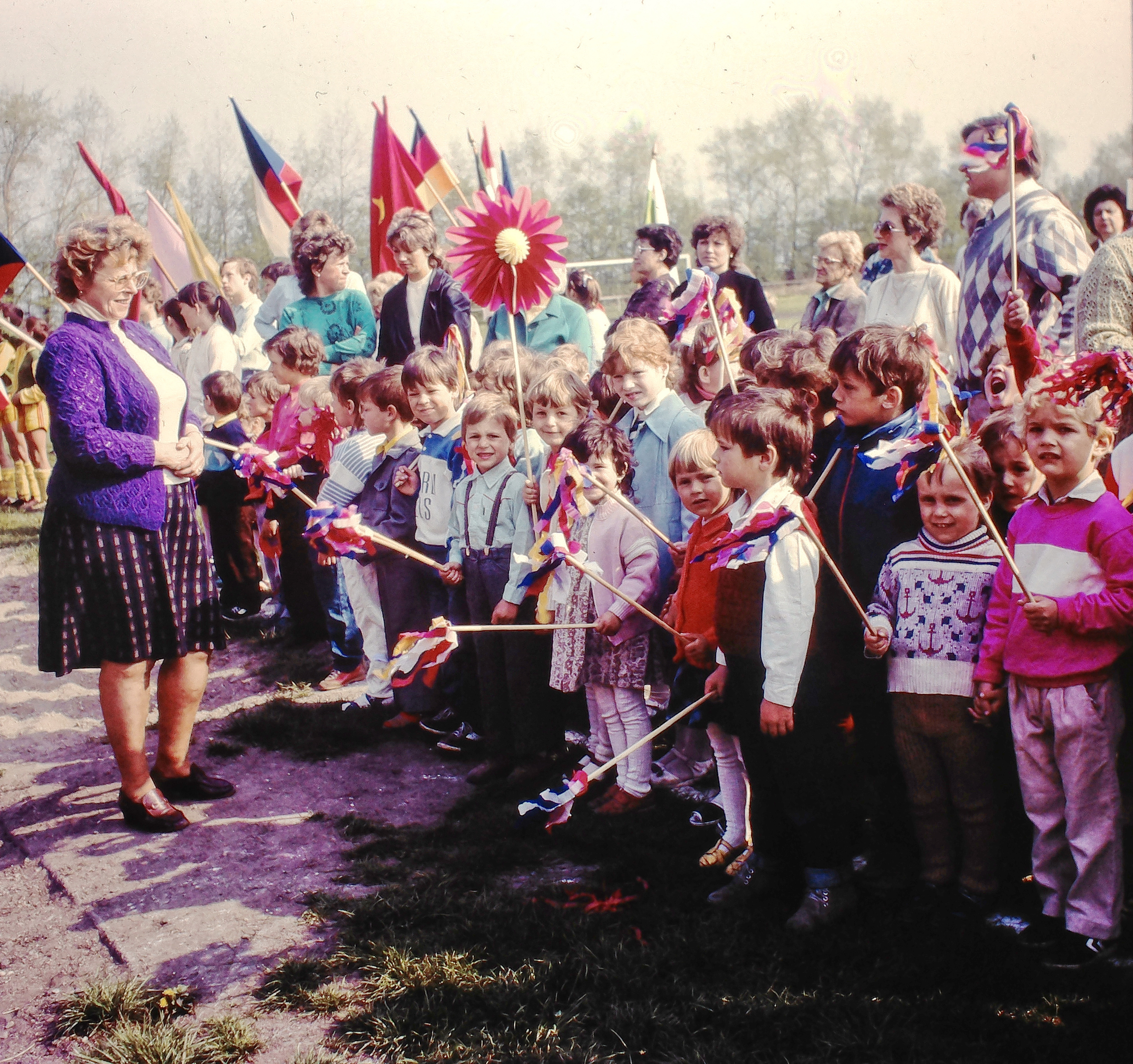 1988_pruvod_1maj_7.jpg