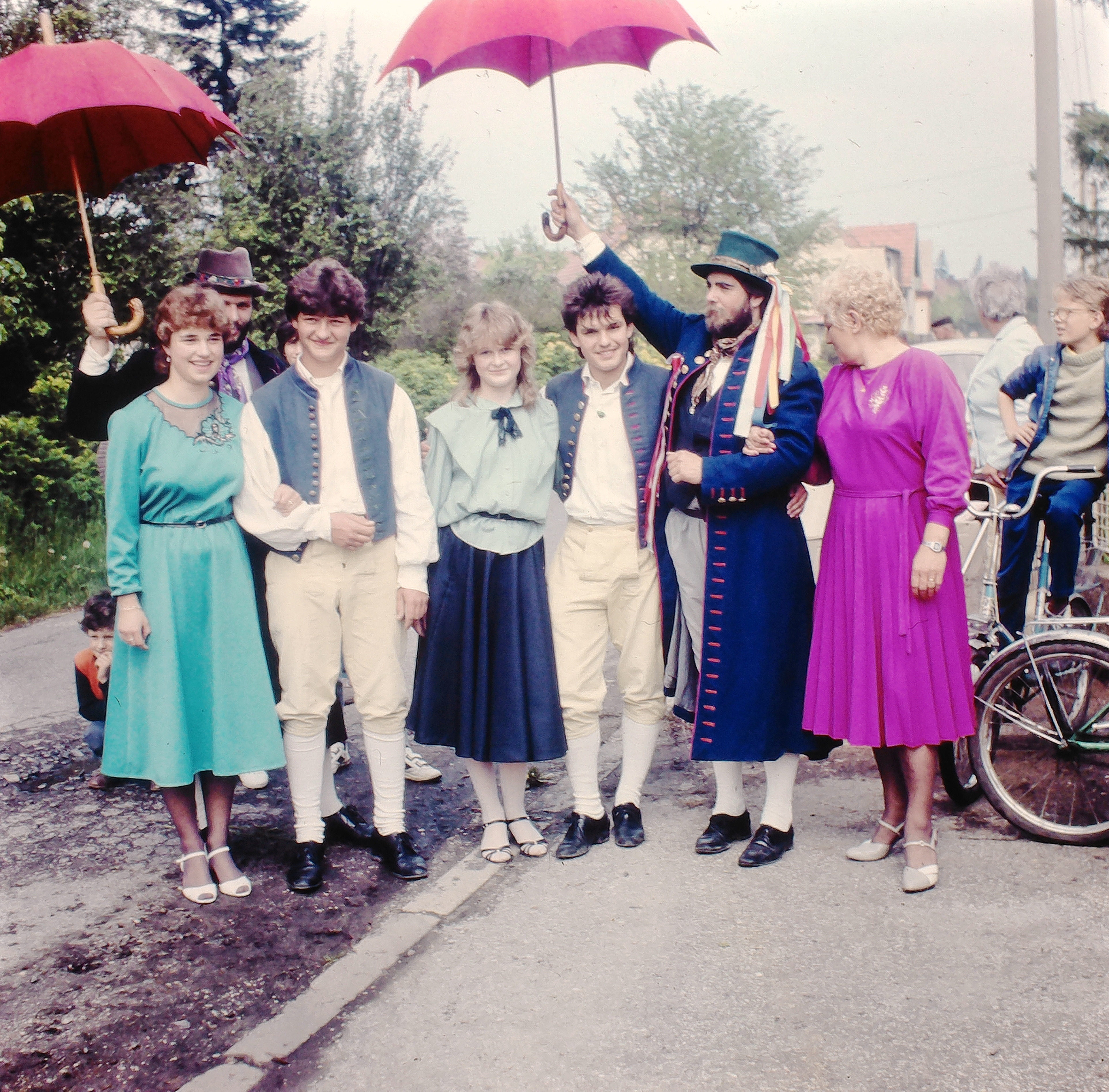 1987_staroceske_maje_12.jpg