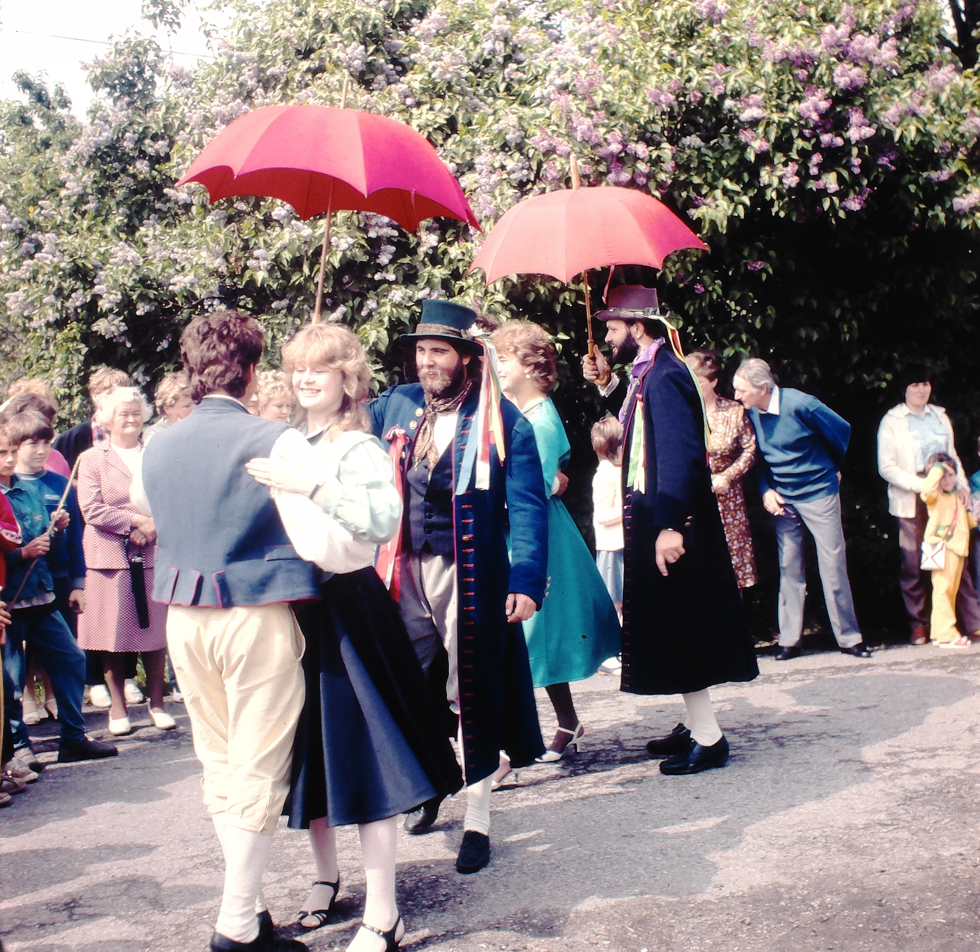 1987_staroceske_maje_4.jpg