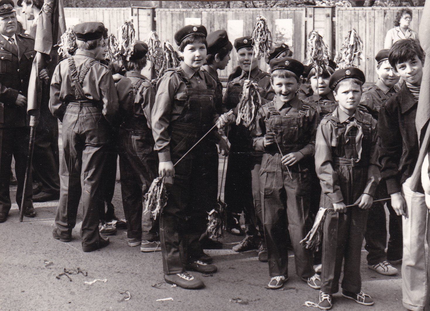 1983_11_1maj.jpg