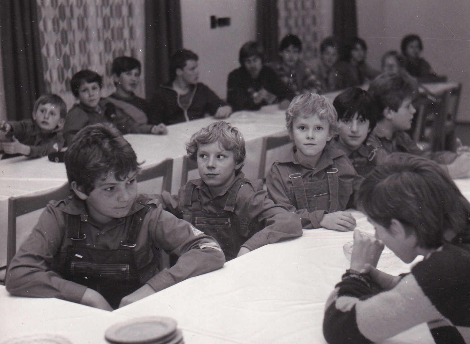 1986_12_otevreni_pozarni_zbrojnice2.jpg
