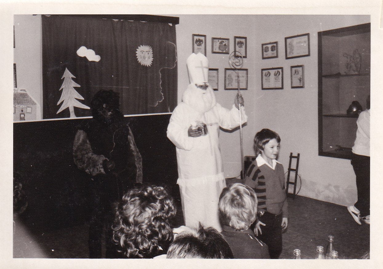1987_203mikulas_karneval.jpg