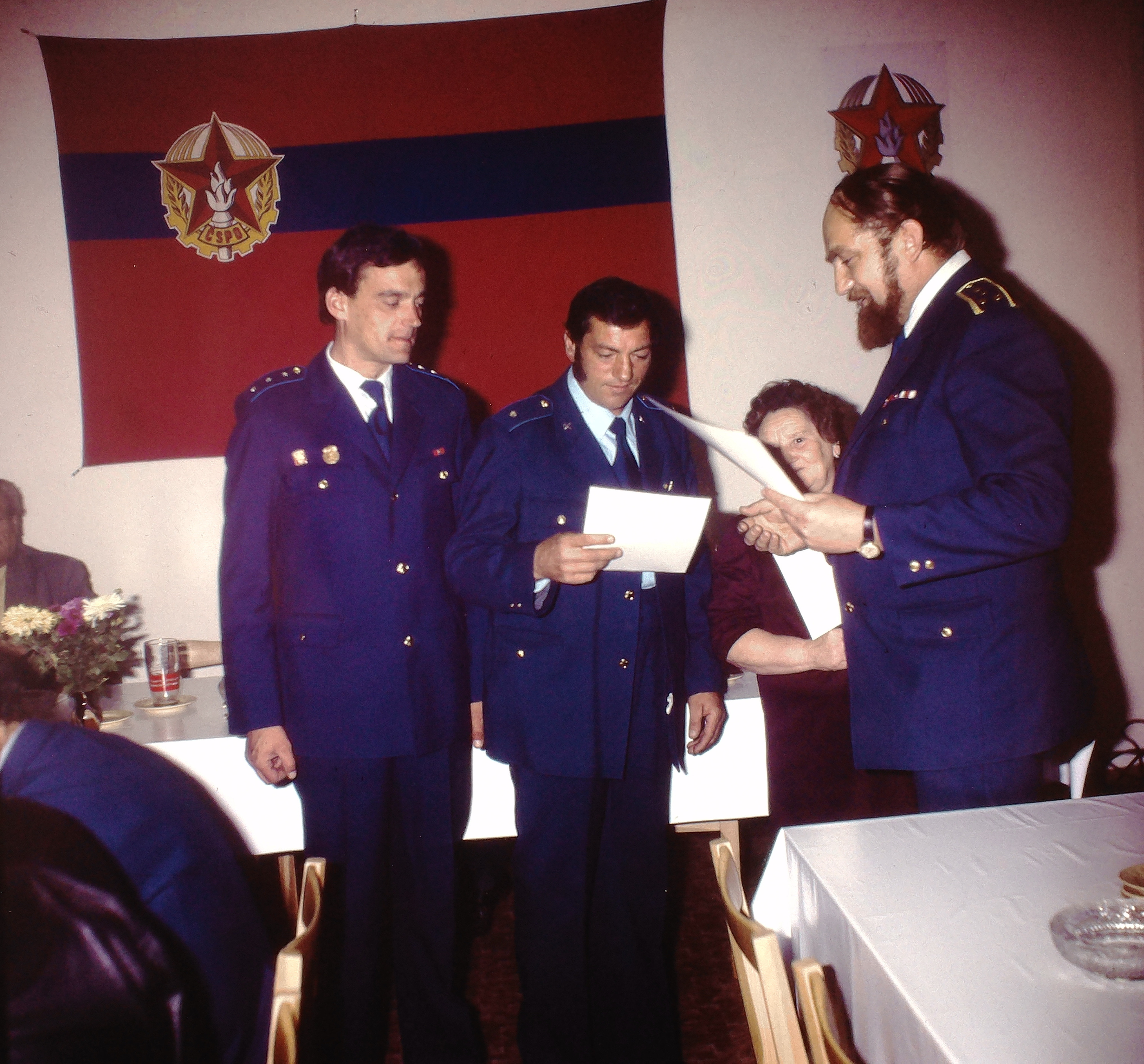 1986_pozarnici_2.jpg
