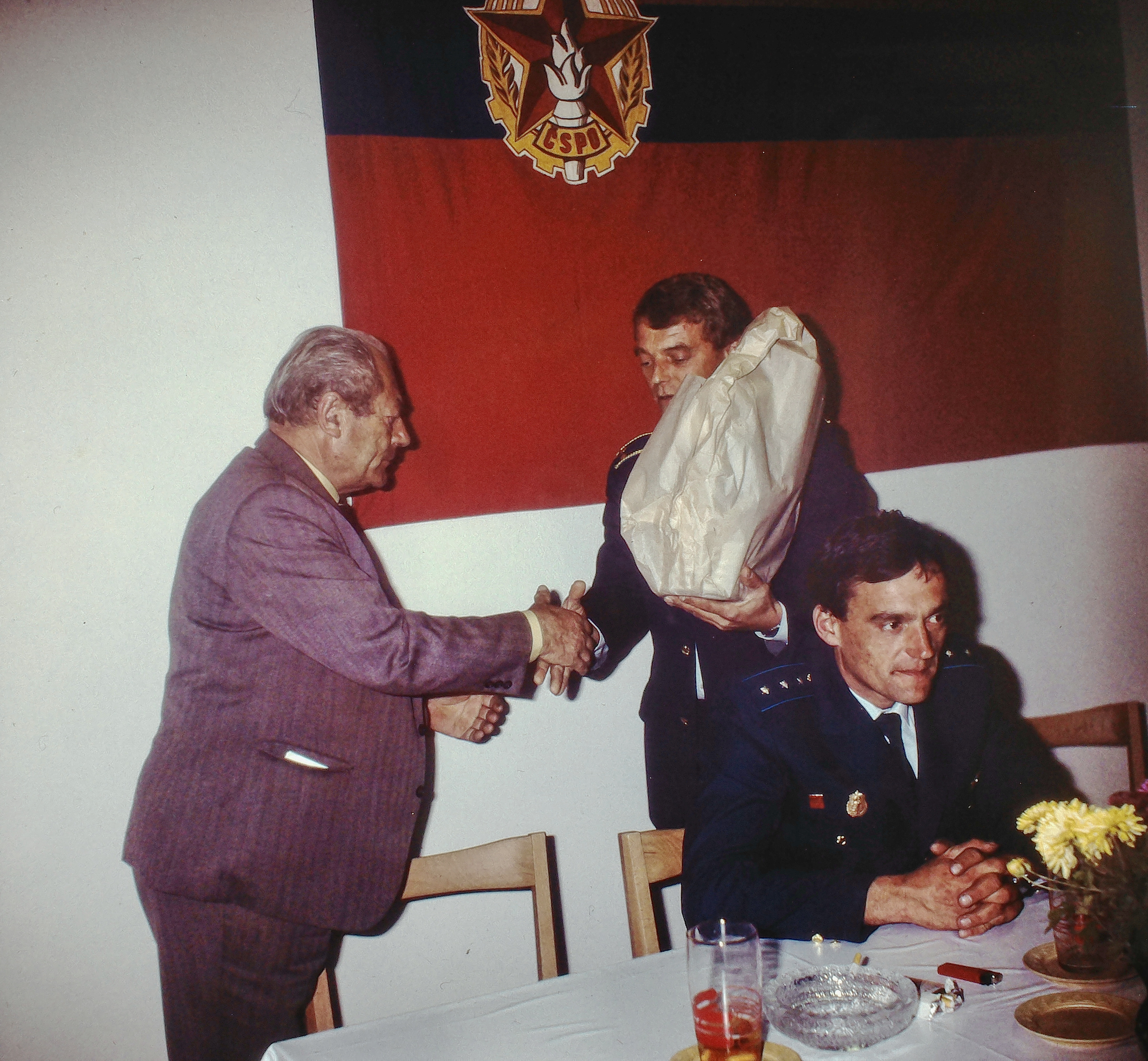 1988_pozarnici_5.jpg