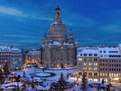 Frauenkirche-Dresden_Advent_FK3-242_by-Joerg-Schoener